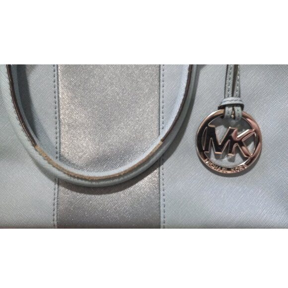 👉LAST CHANCE‼️ Michael Kors Sutton Metallic Silver Stripe Saffiano Satchel - Picture 3 of 16